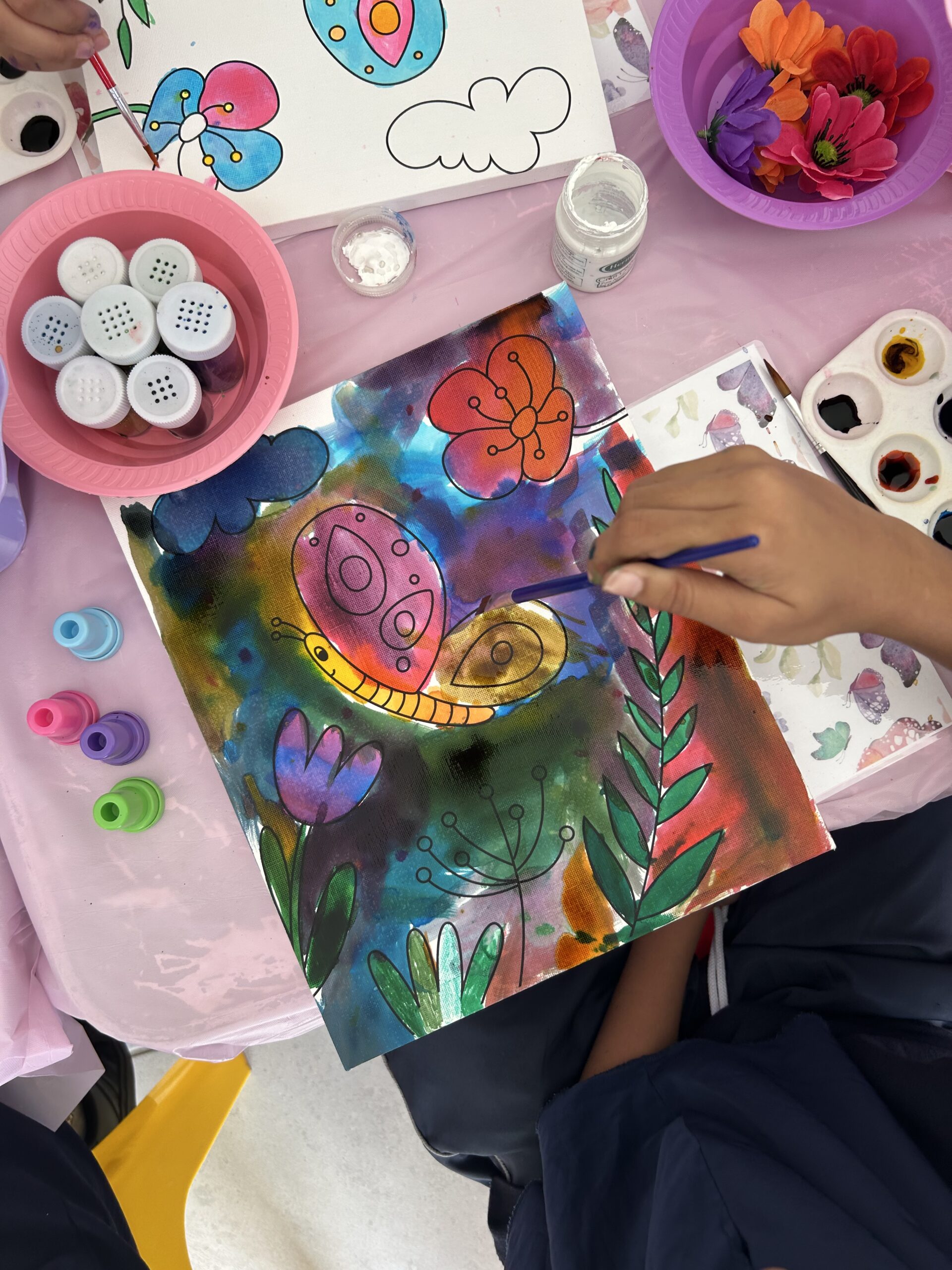 Canvas Painting & Biscuit Decorating Party - Image 3